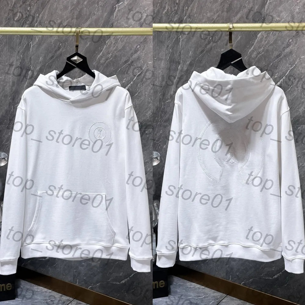 Mens Designer Clothes 2026 High-Quality Mens Chrome Hoodie Women Zipper Jacket Embroidered Horseshoe Sanskrit Cross Fashion Graphic Tee Women Casual Loose T Shirt