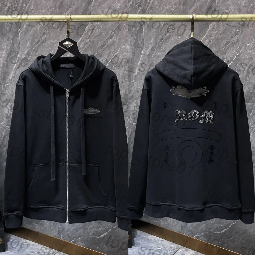 Mens Designer Clothes 2026 High-Quality Mens Chrome Hoodie Women Zipper Jacket Embroidered Horseshoe Sanskrit Cross Fashion Graphic Tee Women Casual Loose T Shirt
