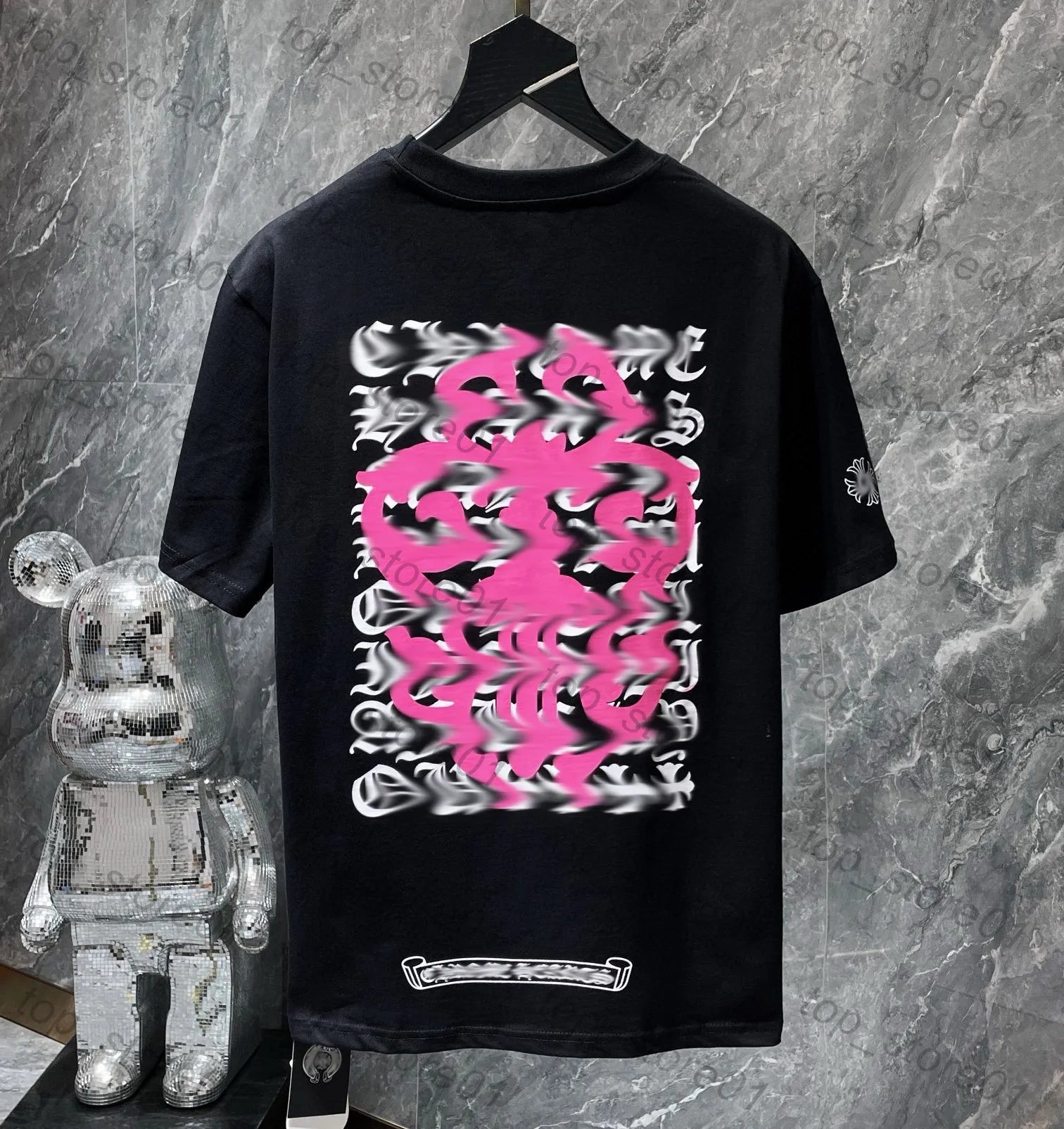 Mens Designer Clothes 2026 High-Quality Mens Chrome Hoodie Women Zipper Jacket Embroidered Horseshoe Sanskrit Cross Fashion Graphic Tee Women Casual Loose T Shirt