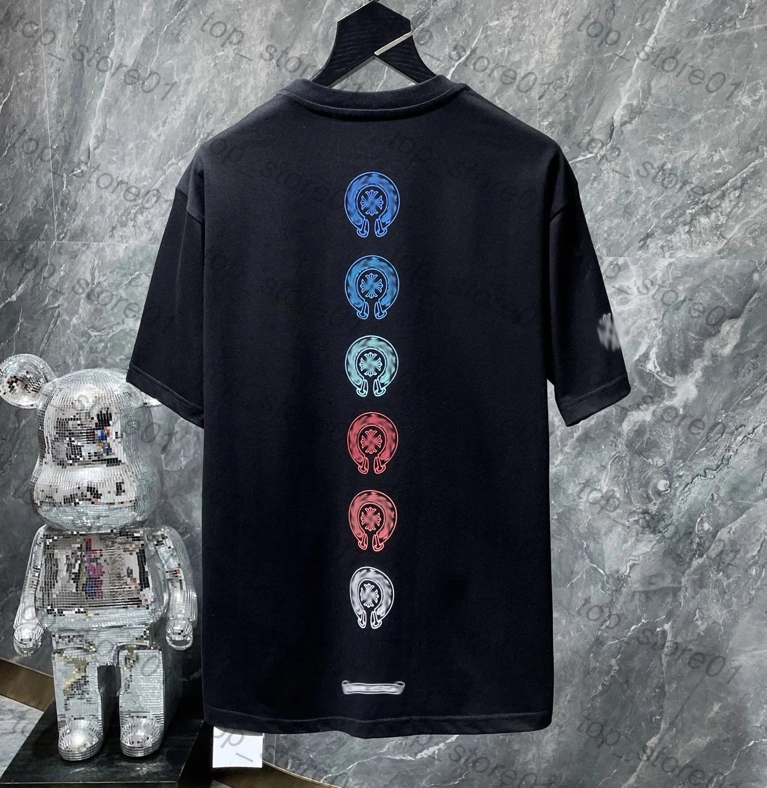 Mens Designer Clothes 2026 High-Quality Mens Chrome Hoodie Women Zipper Jacket Embroidered Horseshoe Sanskrit Cross Fashion Graphic Tee Women Casual Loose T Shirt