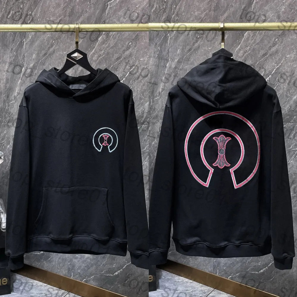 Mens Designer Clothes 2026 High-Quality Mens Chrome Hoodie Women Zipper Jacket Embroidered Horseshoe Sanskrit Cross Fashion Graphic Tee Women Casual Loose T Shirt