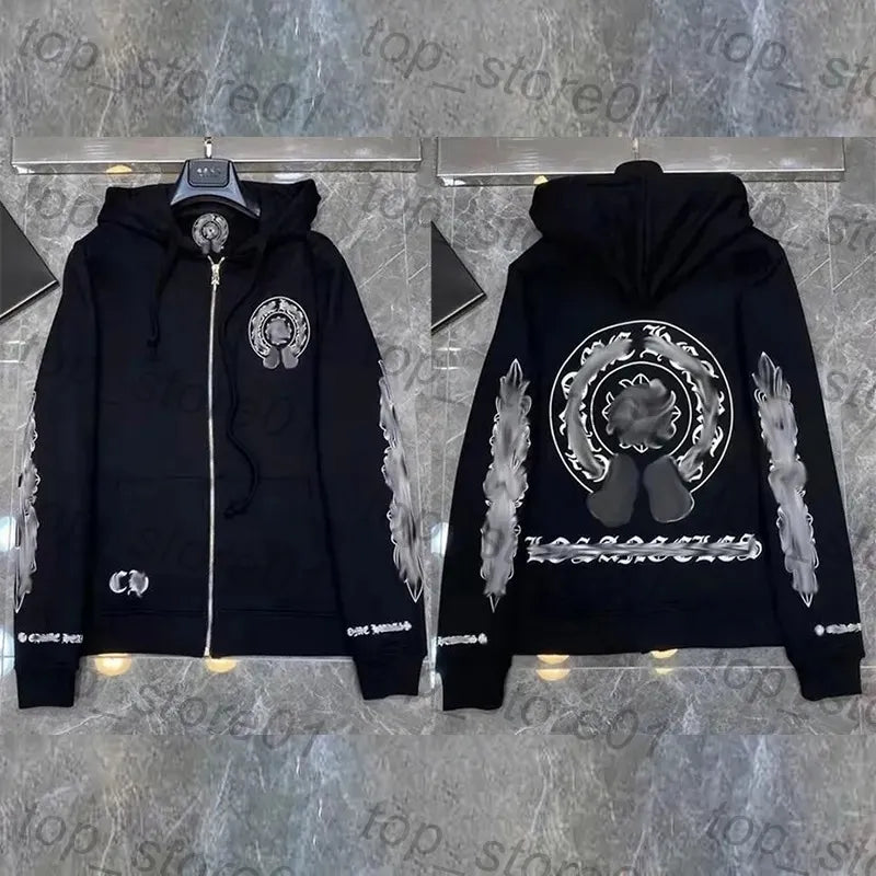 Mens Designer Clothes 2026 High-Quality Mens Chrome Hoodie Women Zipper Jacket Embroidered Horseshoe Sanskrit Cross Fashion Graphic Tee Women Casual Loose T Shirt