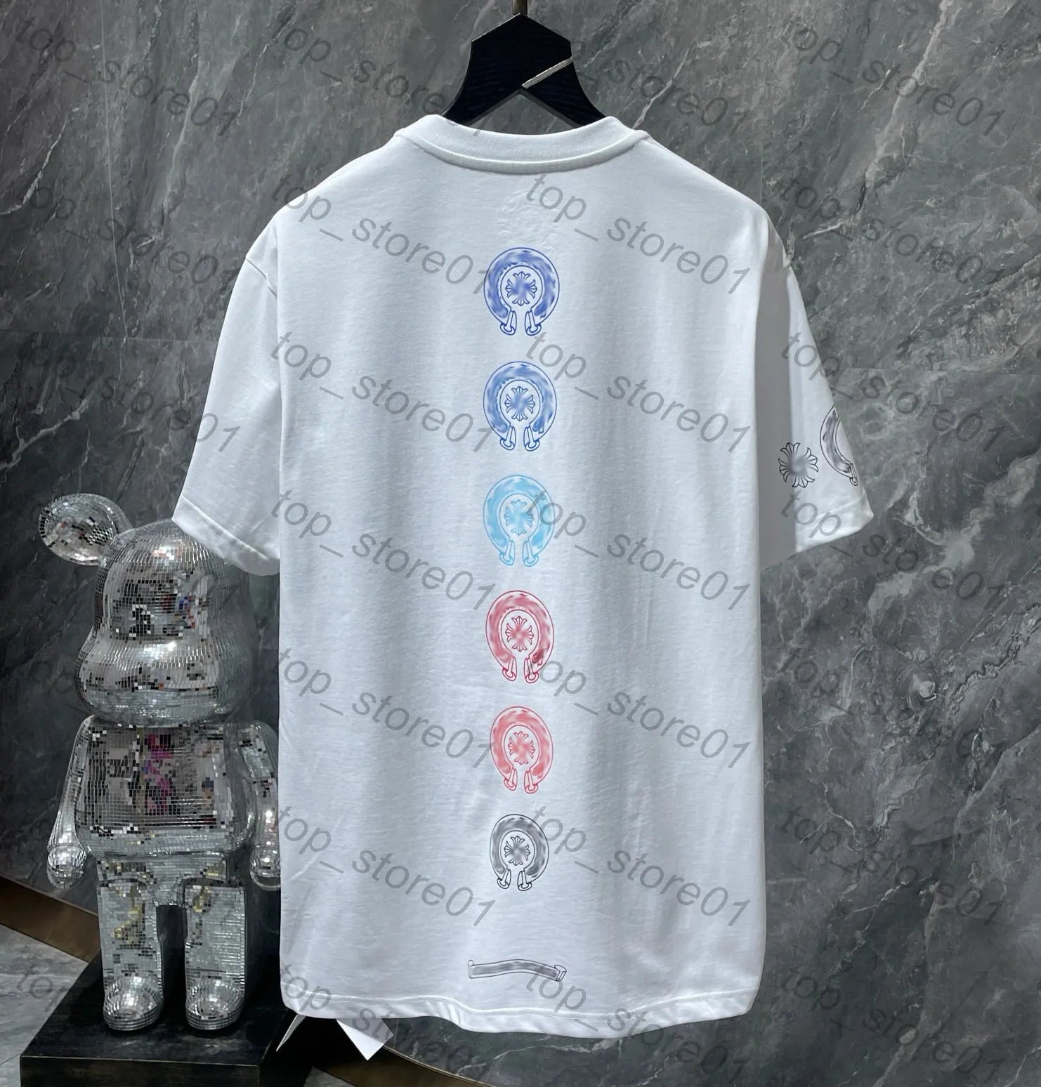 Mens Designer Clothes 2026 High-Quality Mens Chrome Hoodie Women Zipper Jacket Embroidered Horseshoe Sanskrit Cross Fashion Graphic Tee Women Casual Loose T Shirt