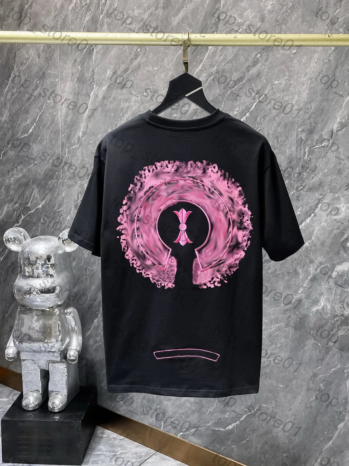Mens Designer Clothes 2026 High-Quality Mens Chrome Hoodie Women Zipper Jacket Embroidered Horseshoe Sanskrit Cross Fashion Graphic Tee Women Casual Loose T Shirt