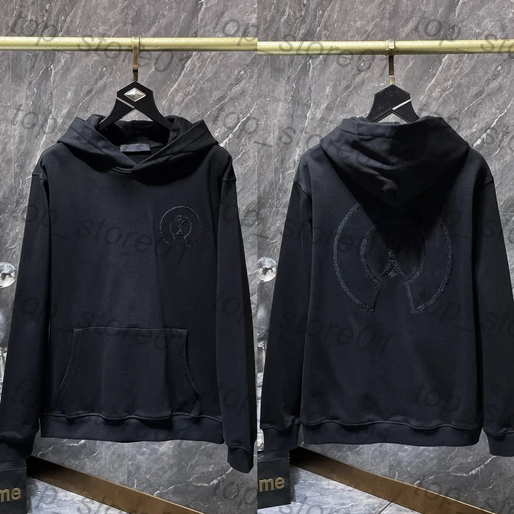 Mens Designer Clothes 2026 High-Quality Mens Chrome Hoodie Women Zipper Jacket Embroidered Horseshoe Sanskrit Cross Fashion Graphic Tee Women Casual Loose T Shirt